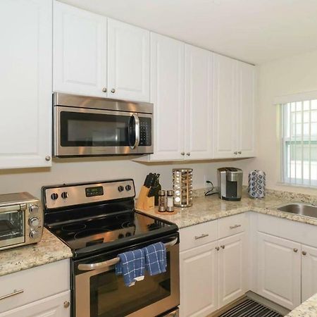 Lovely Cottage - Close To Siesta, Shops & Dining Sarasota Buitenkant foto