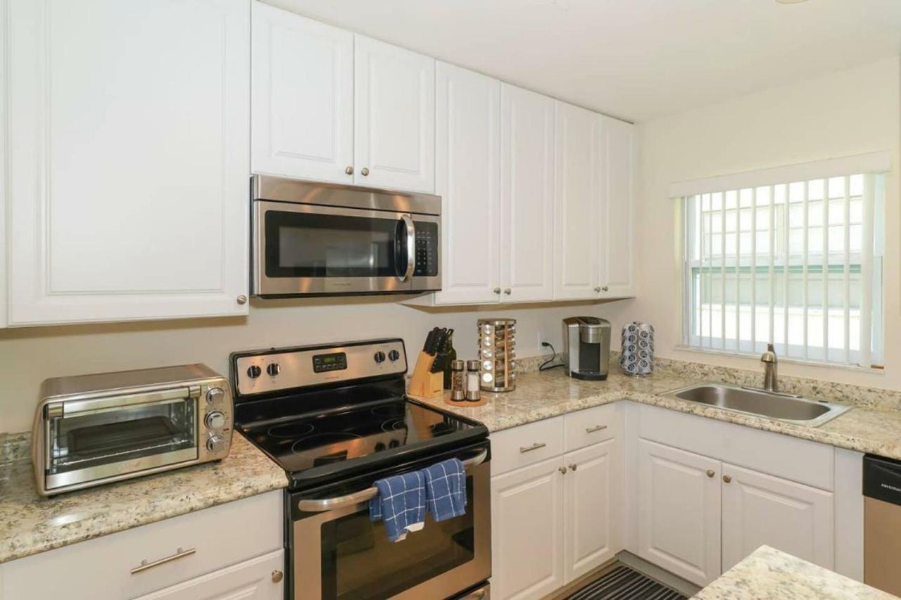Lovely Cottage - Close To Siesta, Shops & Dining Sarasota Buitenkant foto