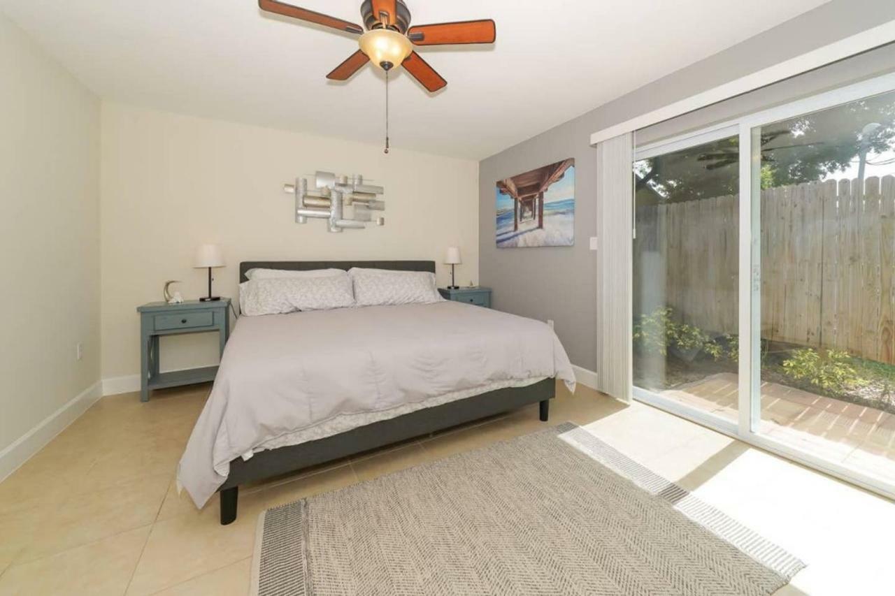 Lovely Cottage - Close To Siesta, Shops & Dining Sarasota Buitenkant foto