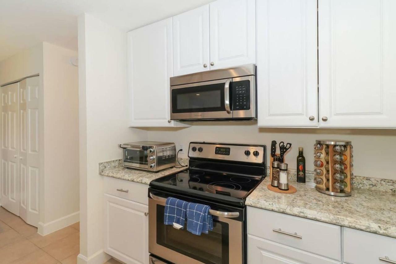 Lovely Cottage - Close To Siesta, Shops & Dining Sarasota Buitenkant foto